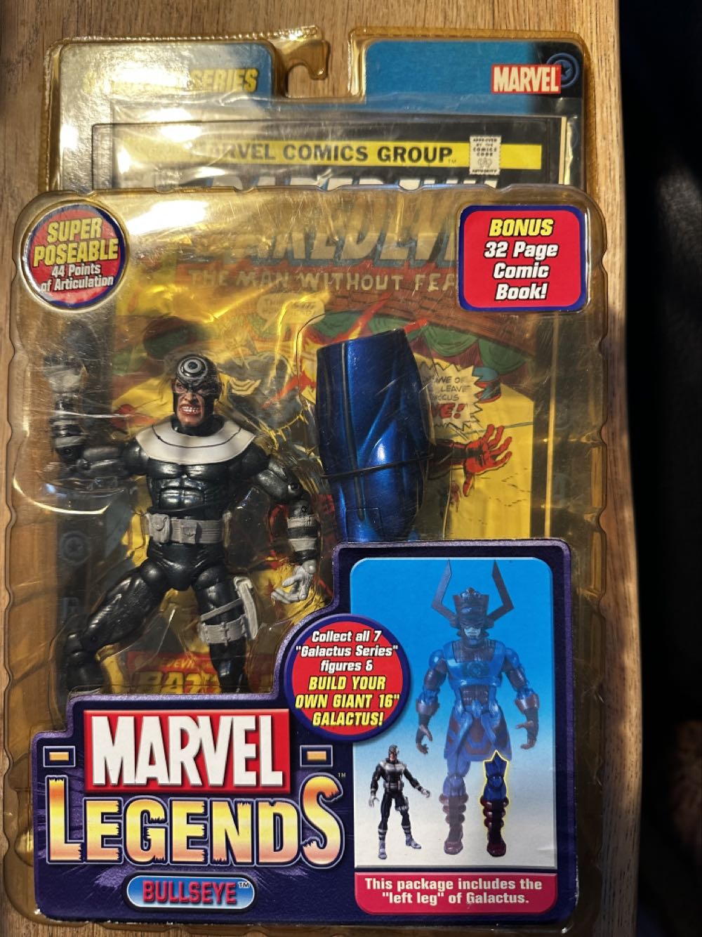 Bullseye - Toy Biz (Marvel Legends Galactus Series) action figure collectible [Barcode 086892713068] - Main Image 4