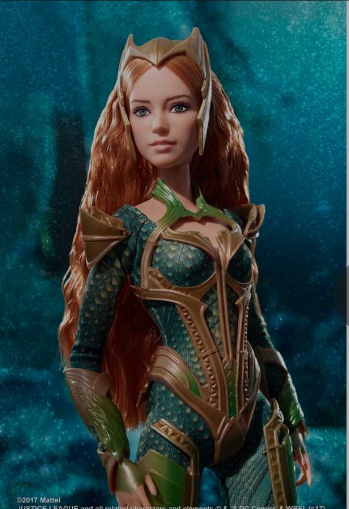 Justice League Movie Barbie Signature Series DC Mera - DC Mattel (Justice League Movie) action figure collectible [Barcode 0887961424966] - Main Image 3
