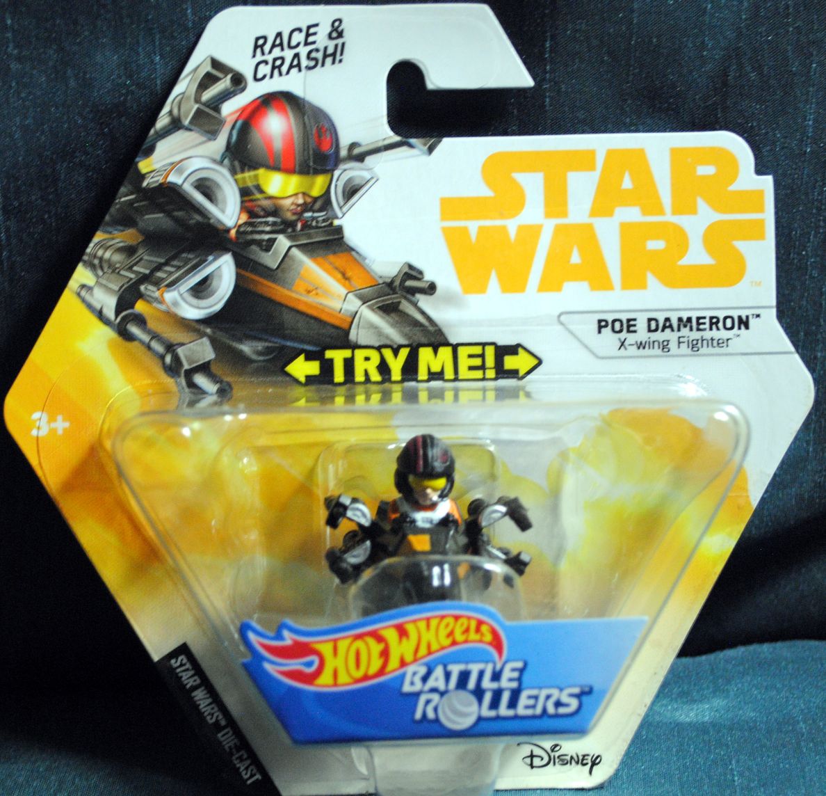 Hot Wheels Star Wars Battle Rollers Character Poe Dameron SOLO: - Hot Wheels by Mattel (Star Wars Hot Wheels) action figure collectible [Barcode 0887961534344] - Main Image 1
