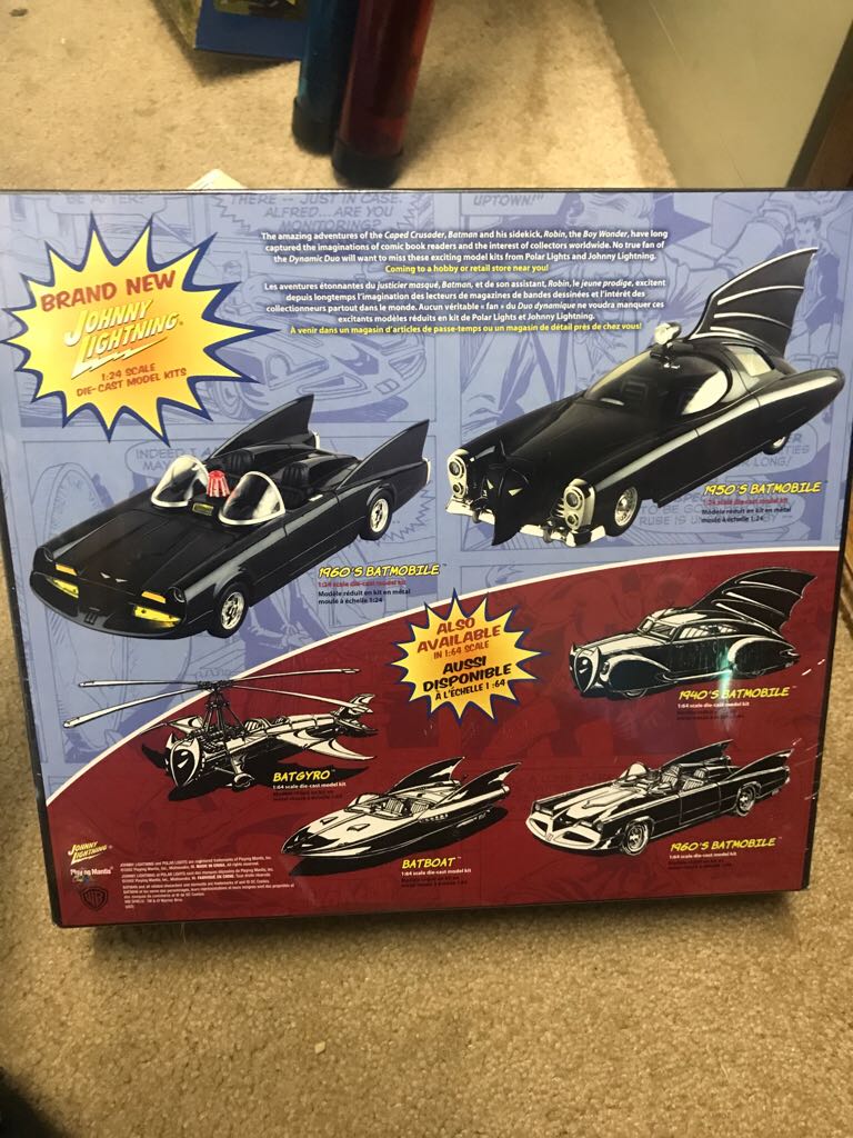 The 1960’s D.C. Comic Book BatMobile  - Playing Mantis Inc. action figure collectible [Barcode 090733069085] - Main Image 2