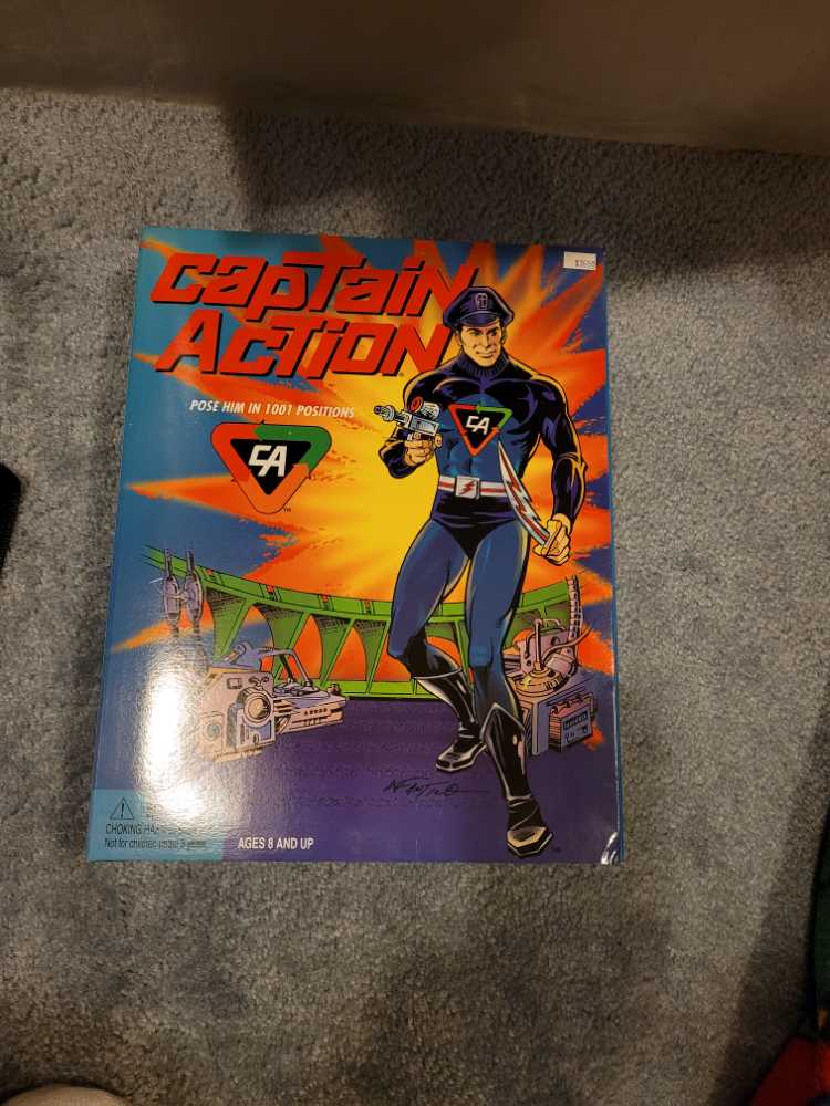 Captain Action Playing Mantis - Dr. Evil Super Poseable Action Figure -in Box A1  action figure collectible [Barcode 090733090010] - Main Image 2