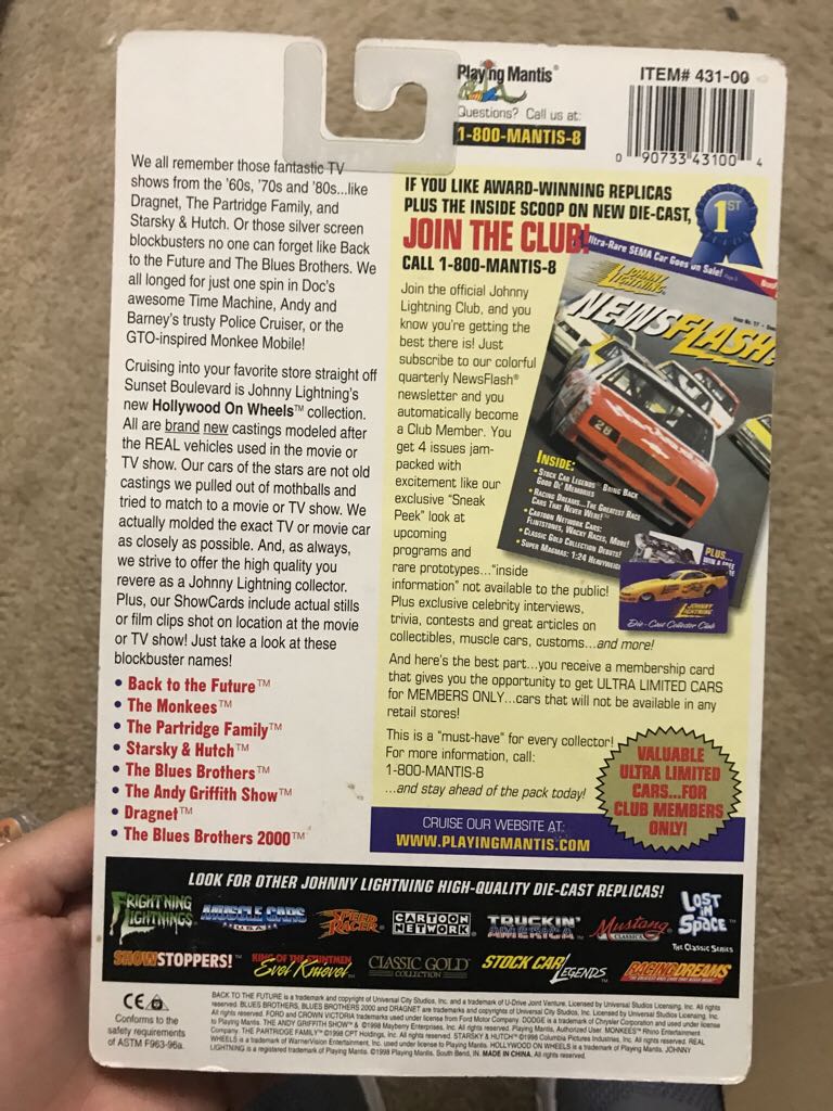 Johnny Lightning The Partridge Family Bus - Playing Mantis (Back To The Future) action figure collectible [Barcode 090733431004] - Main Image 2