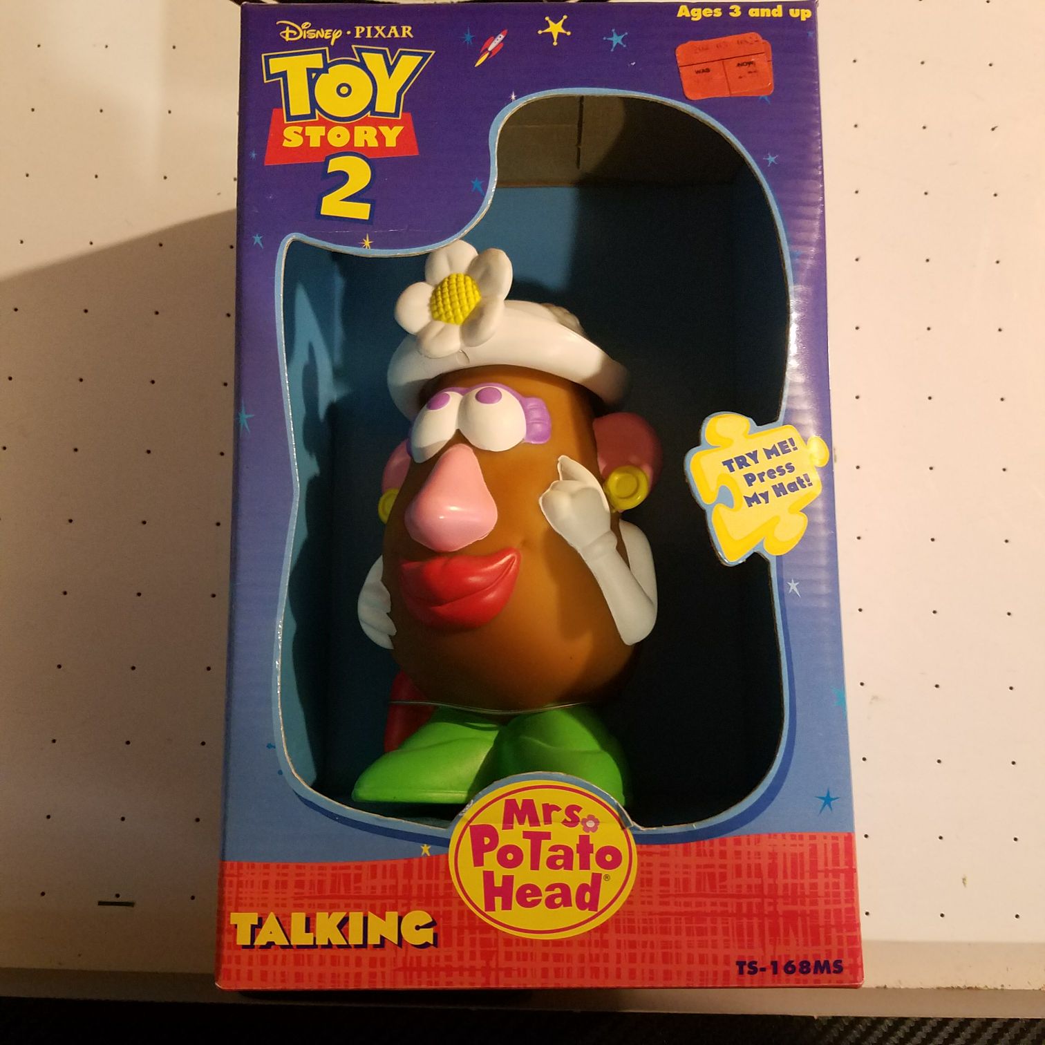 Chewbacca in Bounty Hunter Disguise with Vibro Ace and Heavy Blaster Rifle