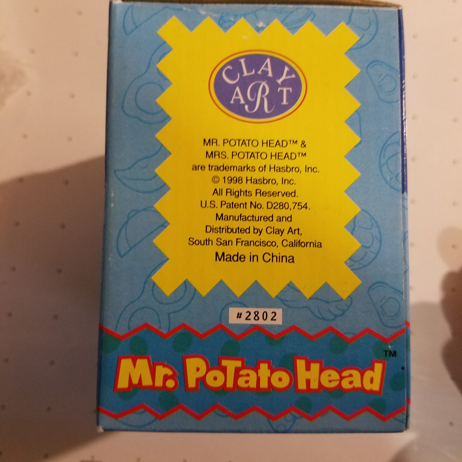 Mr and Mrs Potato Head Salt & Pepper Shakers - Clay Art action figure collectible [Barcode 098598028025] - Main Image 2