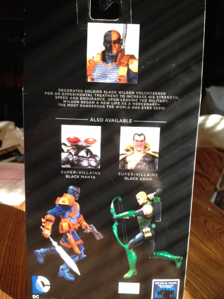 DC Comics • Super-Villains Death Stroke Action Figure  - DC Collectibles (DC Comics Super- Villians) action figure collectible [Barcode 161941315582] - Main Image 2