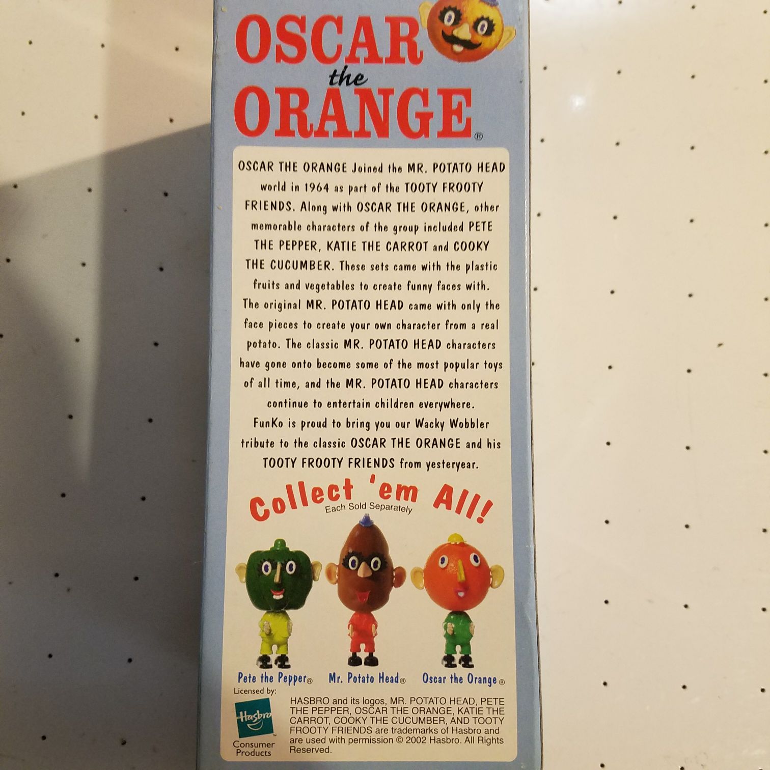 Wacky Wobbler Oscar the Orange - Funcko action figure collectible [Barcode 2836593000343] - Main Image 2