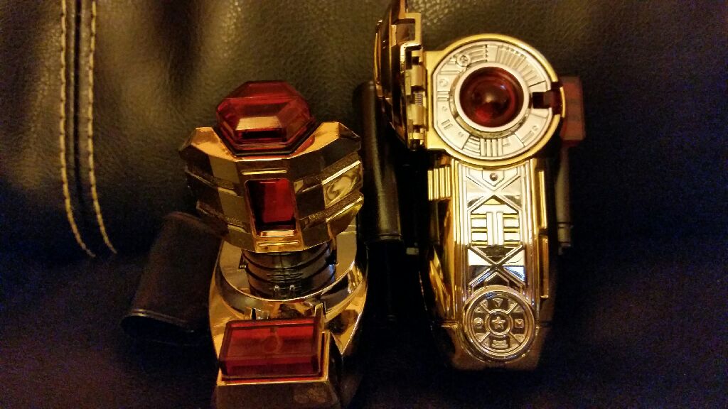 Morpher: Gold Zeonizer - Bandai (Power Rangers Legacy) action figure collectible [Barcode 3296580025763] - Main Image 2