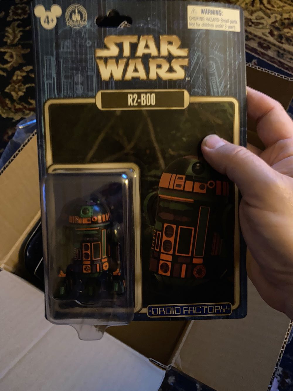 R2-B00 - Disney Theme Park Merchandise (Star Wars: Holiday Edition) action figure collectible [Barcode 400000611433] - Main Image 4