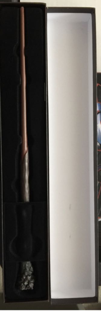 Harry Potter’s Wand - Wizarding World of Harry Potter (Harry Potter) action figure collectible [Barcode 400012302114] - Main Image 1