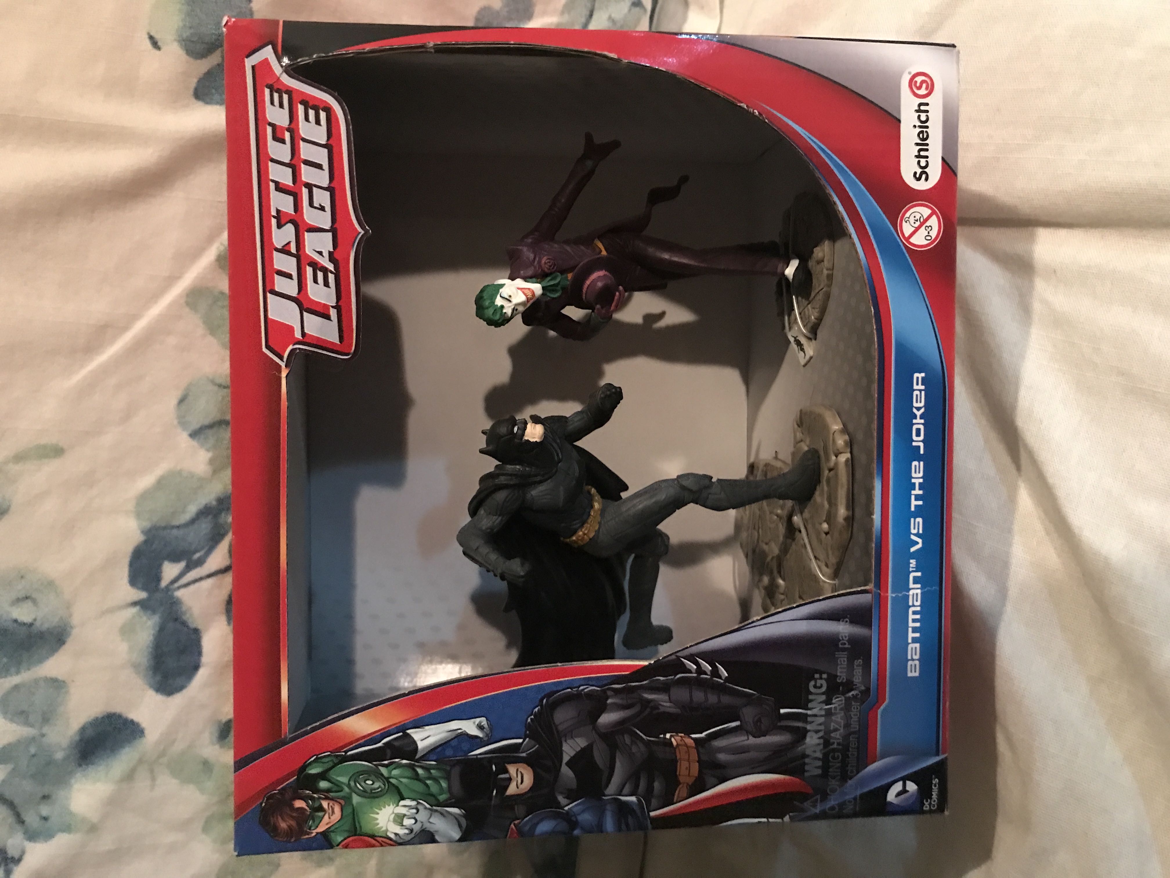 Schleich Batman Vs The Joker Scenery Pack - Schleich (Justice League) action figure collectible [Barcode 4005086225107] - Main Image 2