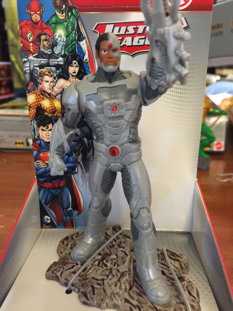 Schleich Cyborg Figurine - Schleich (Justice League) action figure collectible [Barcode 4005086225190] - Main Image 2