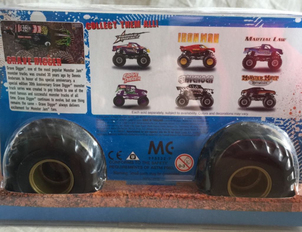 JL Johnny Lightning Gallery Showcase Clear Interlocking Display Case1  (MARVEL) action figure collectible [Barcode 027084894462] - Main Image 2