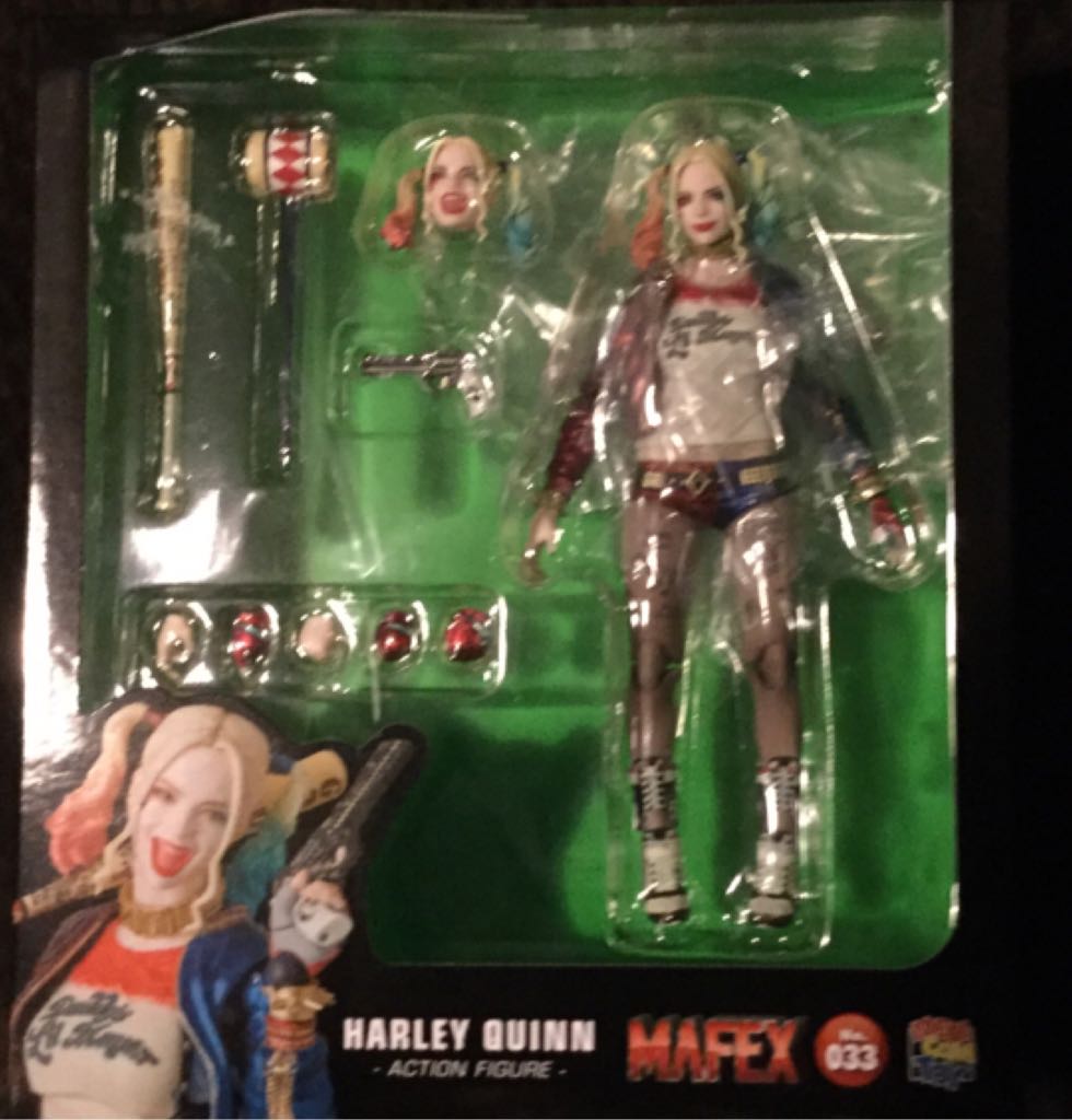 Soundwave & Condor (Laserbeak)