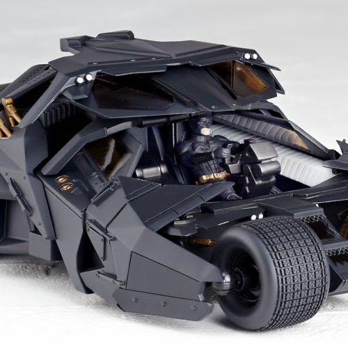 Batmobile Tumbler #043 - Kaiyodo Revoltech (The Dark Knight (Film)) action figure collectible [Barcode 4537807040497] - Main Image 3