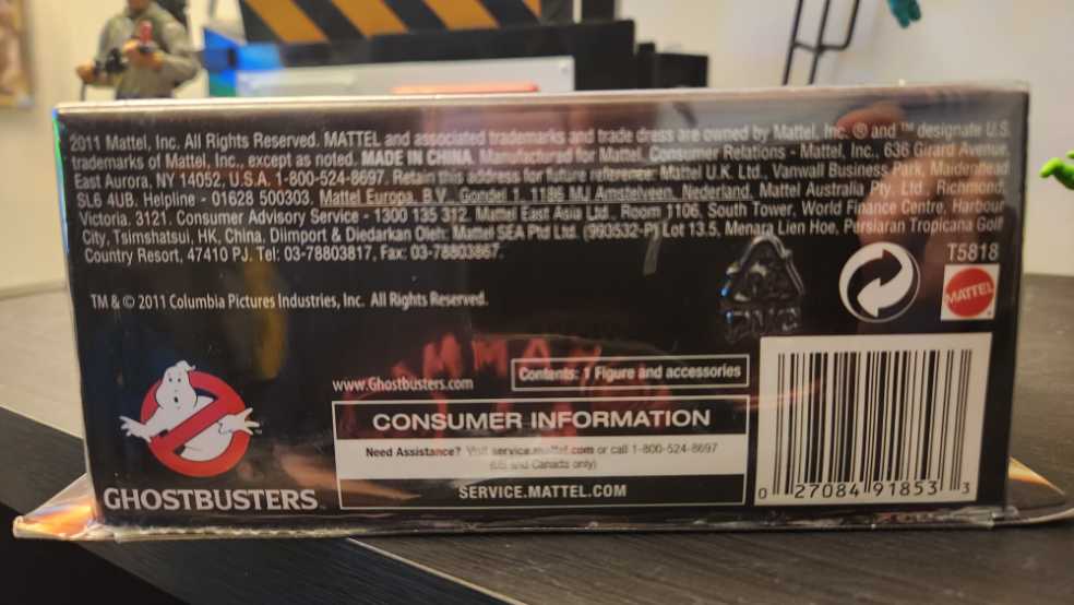 Ghostbusters: Matty Collector - Ready To Believe You Egon Spengler - Mattel (Sci-Fi) action figure collectible [Barcode 027084918533] - Main Image 3