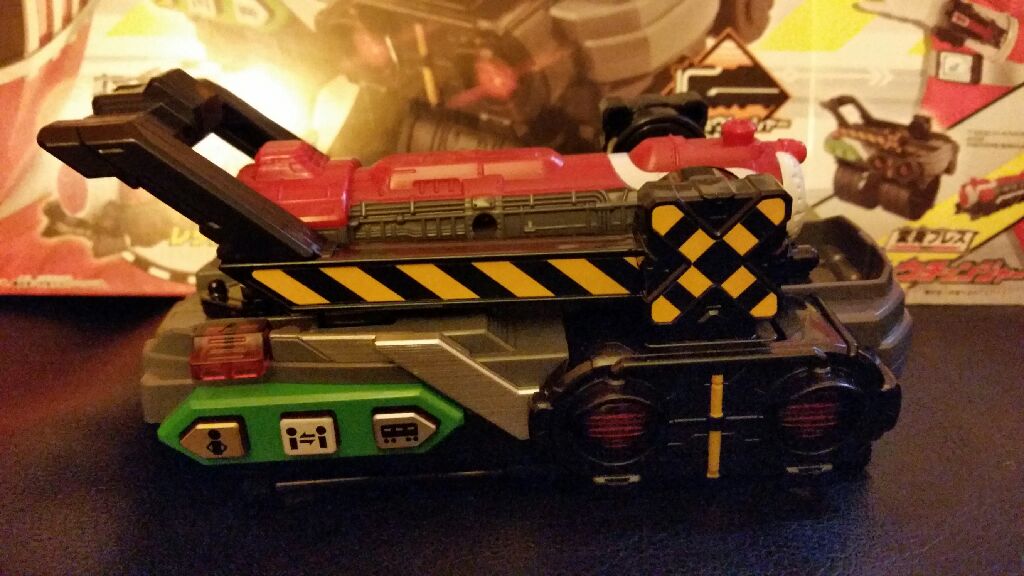 Morpher: Transformation Brace ToQ Changer - Bandai (Ressha Sentai ToQger) action figure collectible [Barcode 4543112848963] - Main Image 2