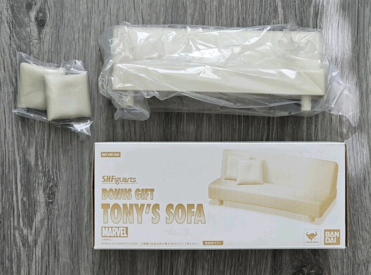 Marvel Avengers: Iron Man 3:  Iron Man Mark 42 with Sofa from Bandai - Bandai (Superhereos) action figure collectible [Barcode 4543112851741] - Main Image 5