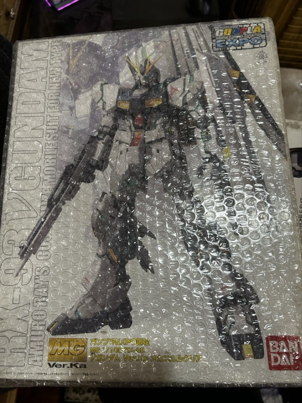 Bandai Mg 1/100 Rx-93 Nu Gundam Ver Ka Mechanical Clear Plastic Model Kit (Gunpla expo )  action figure collectible [Barcode 4543112953063] - Main Image 3