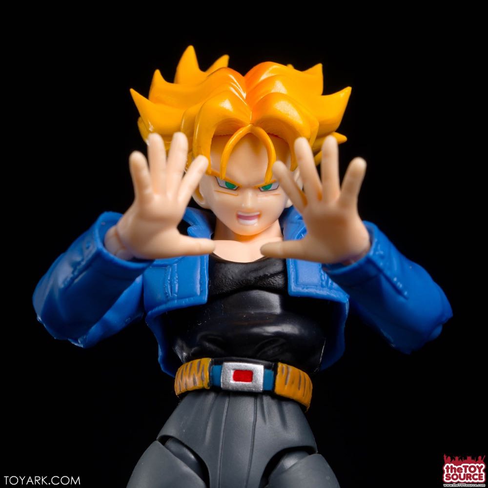 Trunks PREMIUM COLOR EDITION - SH Figuarts / Bandai / Tamashii Nations (Dragon Ball Z) action figure collectible [Barcode 4549660022527] - Main Image 4
