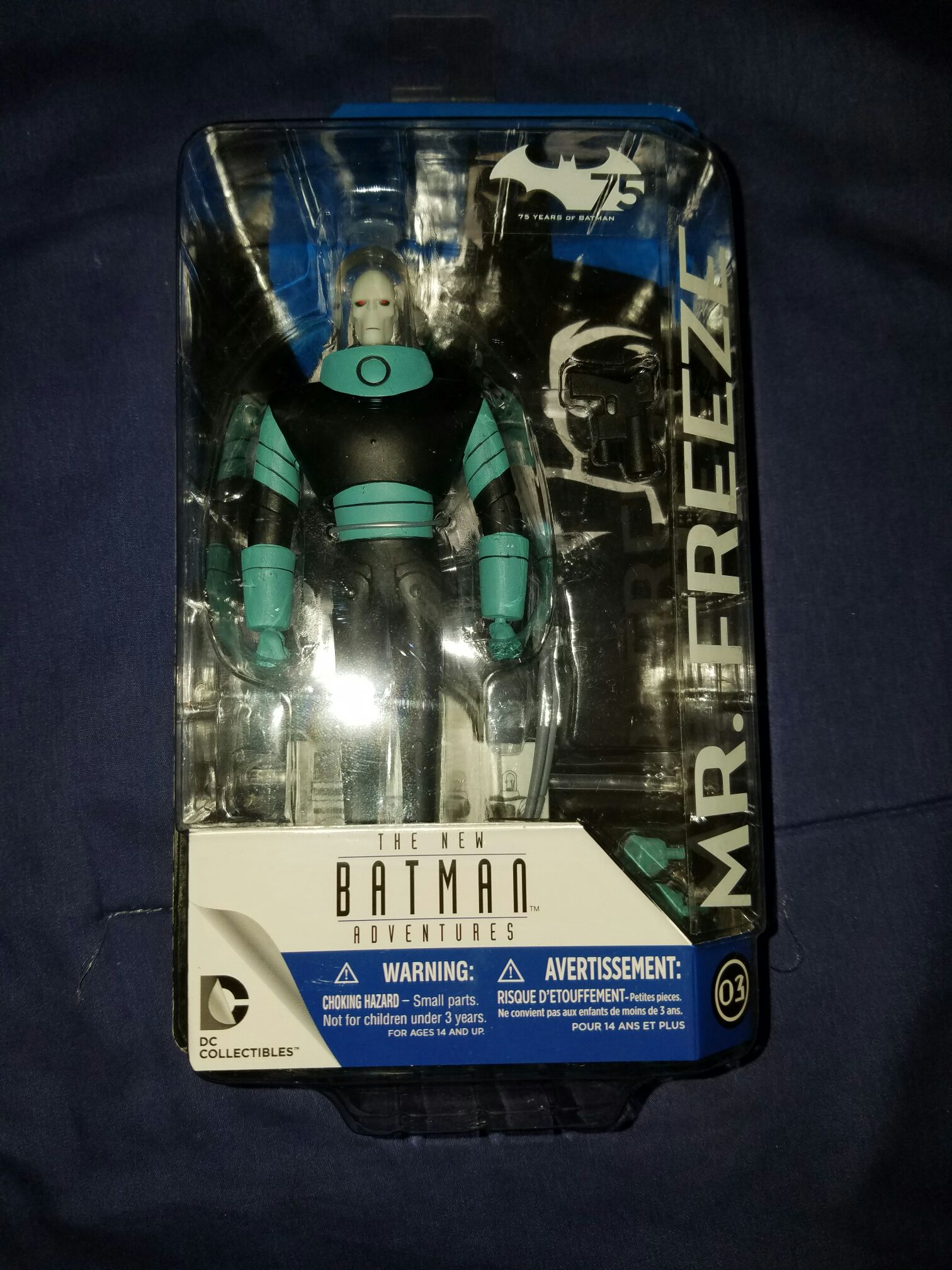 DC COMICS/PLAY ARTS VARIANTS SUPERMAN.