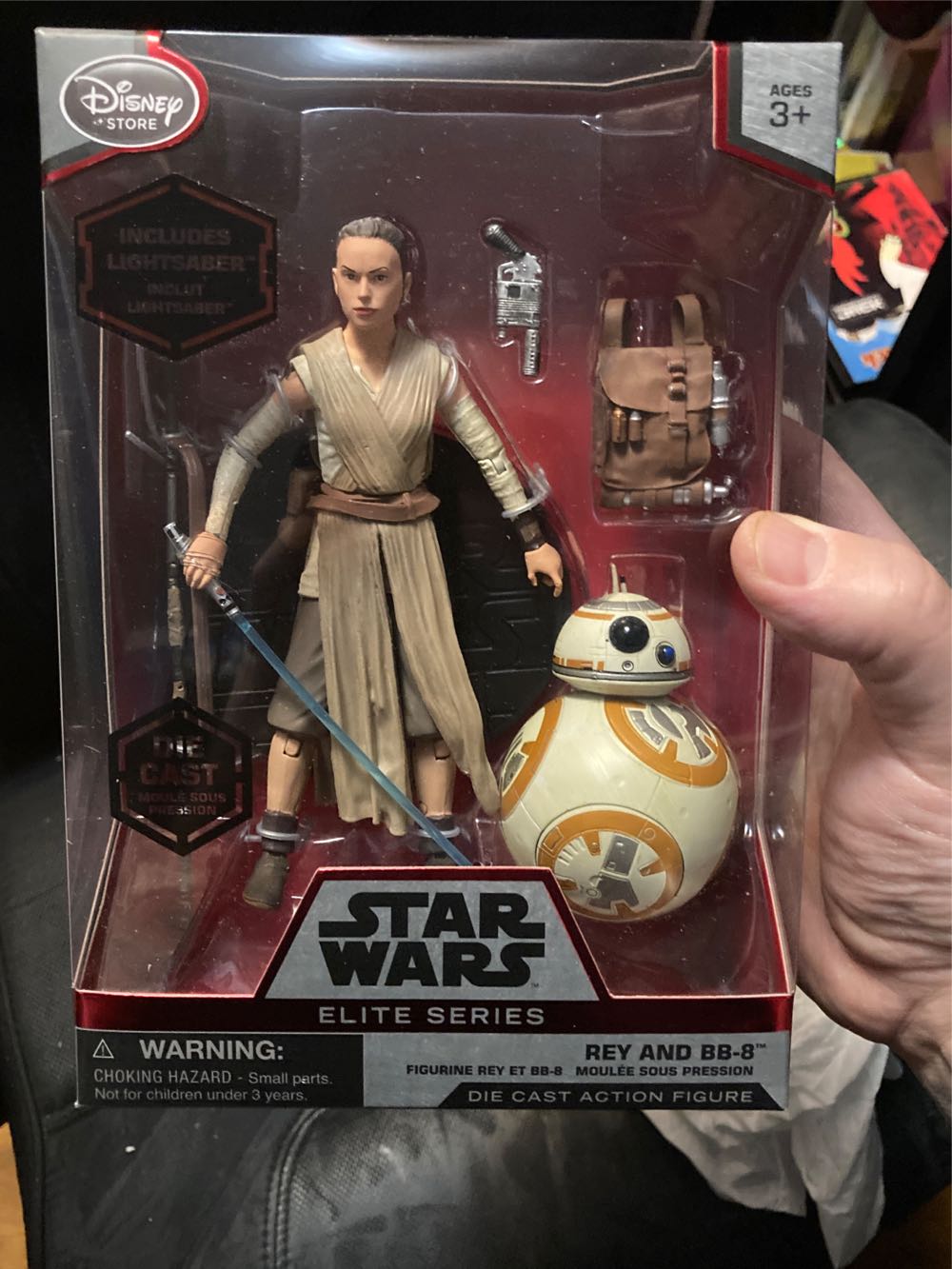 Rey and BB-8 - Disney Store (Star Wars Elite Series) action figure collectible [Barcode 461019904725] - Main Image 4
