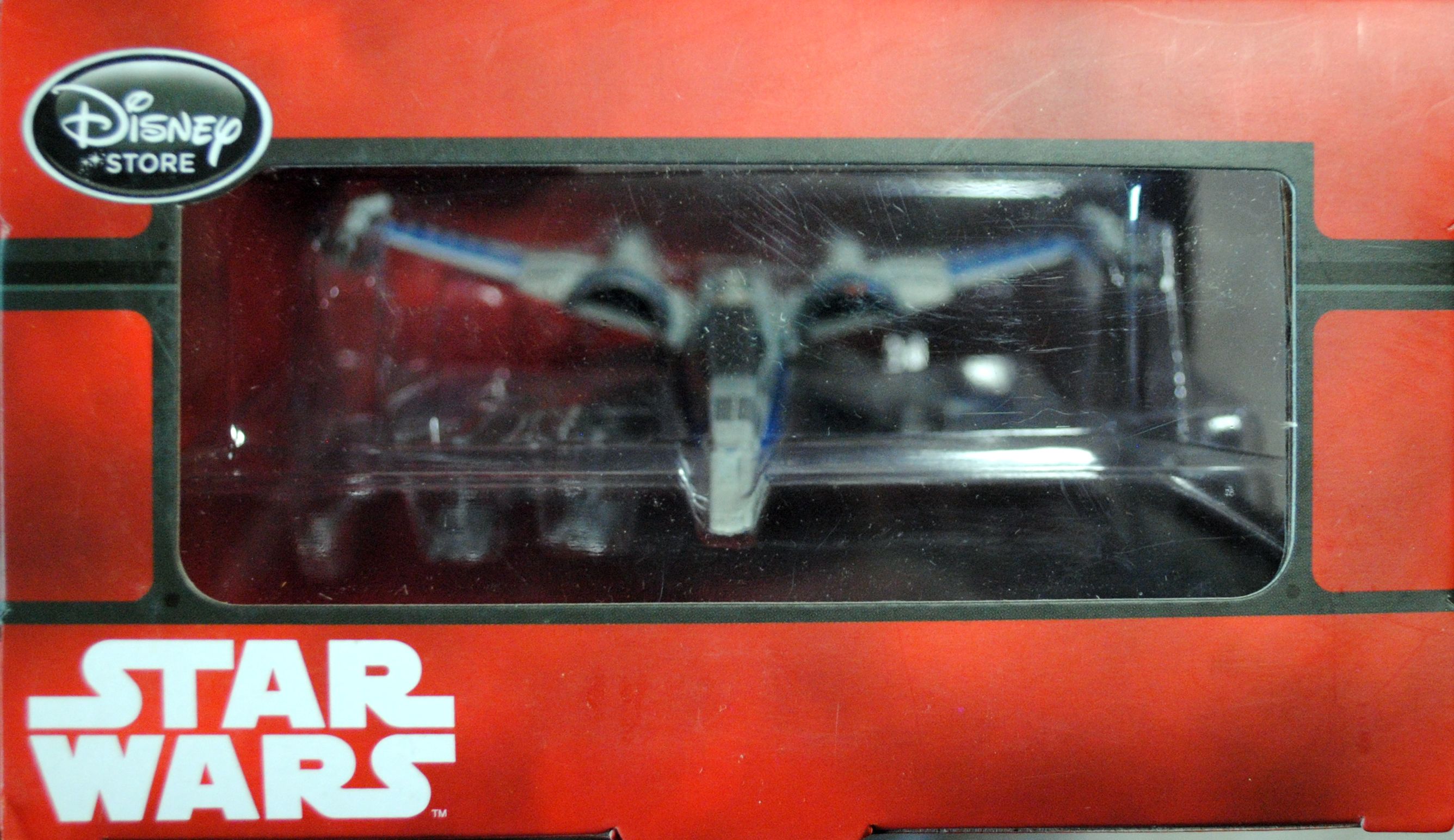 Disney Diecast Star Wars Vehicle: Resistance X-wing Fighter TFA - Disney Store (Disney Diecast Vehicles) action figure collectible [Barcode 461722770952] - Main Image 2