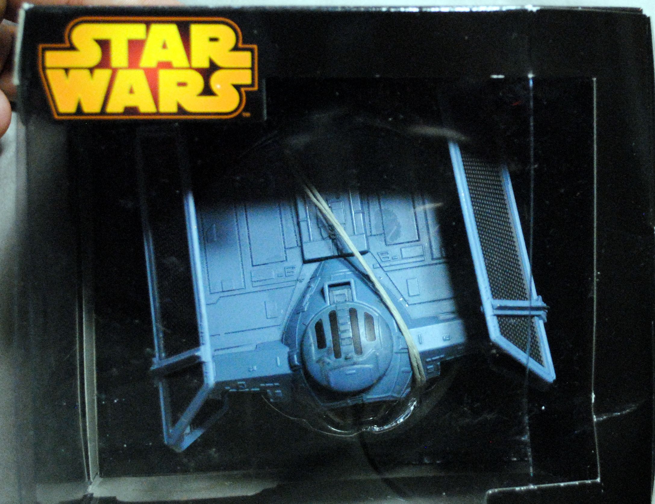 Disney Diecast Star Wars Vehicle: Darth Vader”s Tie Fighter Black Box - Disney Store (Disney Diecast Vehicles) action figure collectible [Barcode 461728381374] - Main Image 2