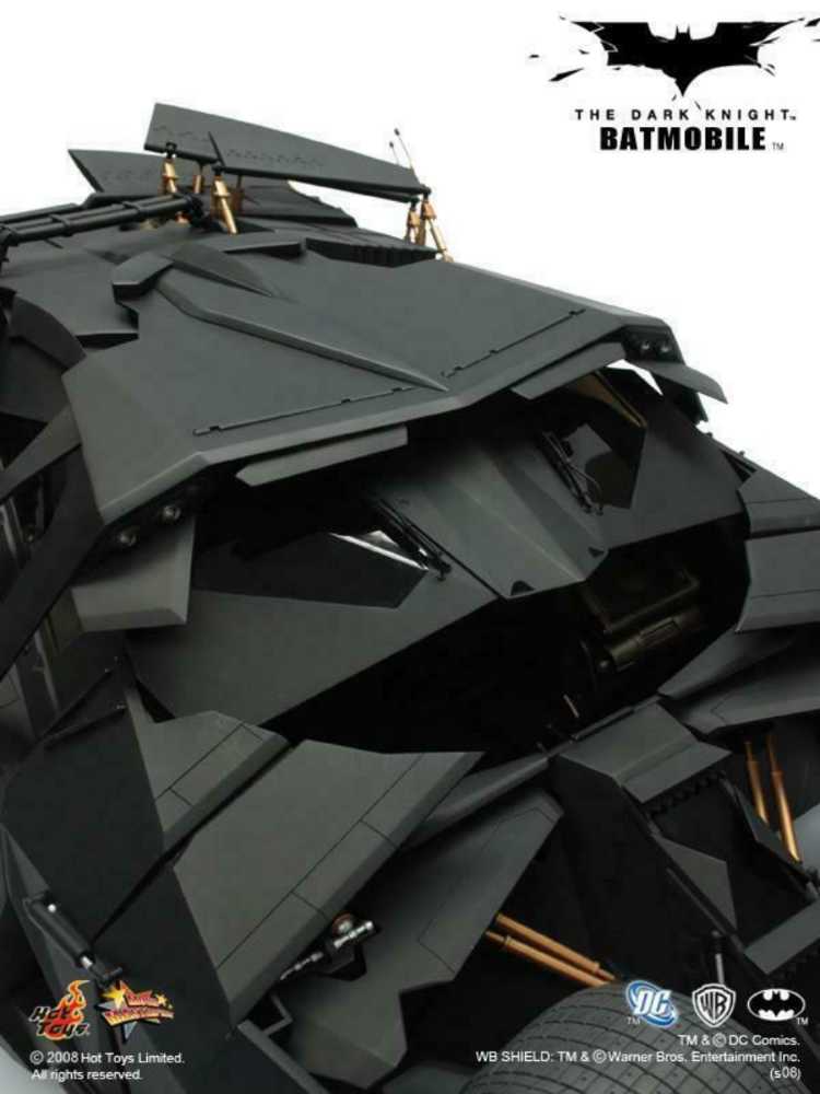 Batmobile  - Hot Toys (The Dark Knight) action figure collectible [Barcode 4897011172132] - Main Image 4