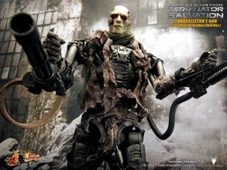 Terminator Salvation T-600: Weathered Rubber Skin - Hot Toys (Movie Masterpiece) action figure collectible [Barcode 4897011172538] - Main Image 1