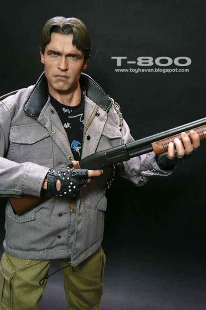 T-800 - Hot Toys (The Terminator) action figure collectible [Barcode 4897011173603] - Main Image 4