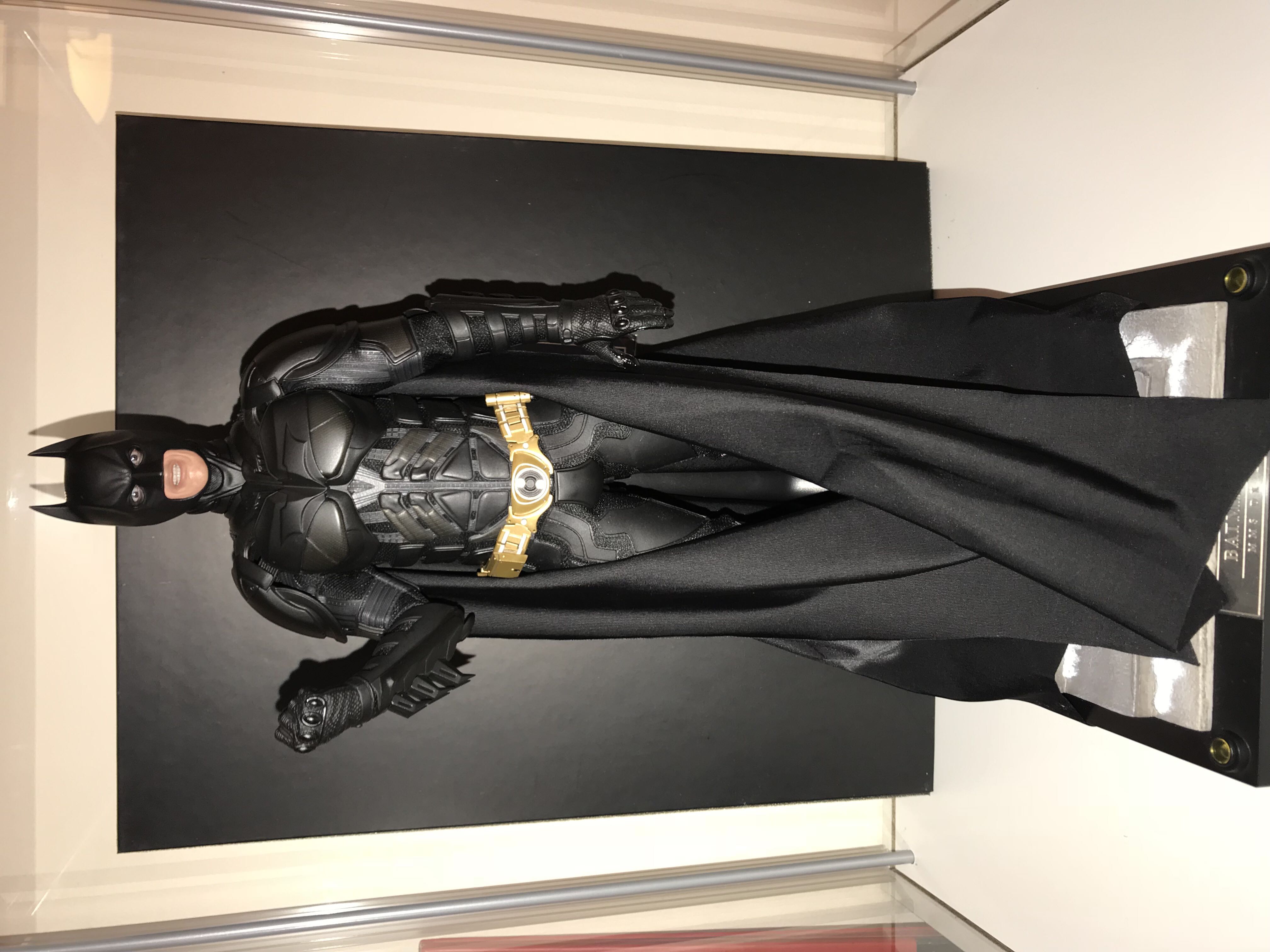 Batman - Hot Toys (The Dark Knight Rises) action figure collectible [Barcode 4897011174662] - Main Image 3