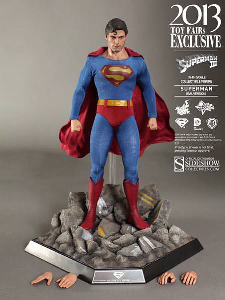Superman - Hot Toys (1/6 Scale) action figure collectible [Barcode 4897011175317] - Main Image 2