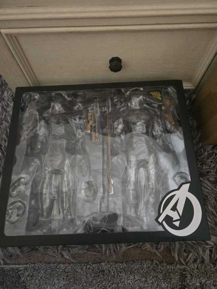 Hot Toys Marvel Avengers Chitauri Foot Soldier Commander  - Hot Toys (Avangers) action figure collectible [Barcode 4897011175669] - Main Image 3