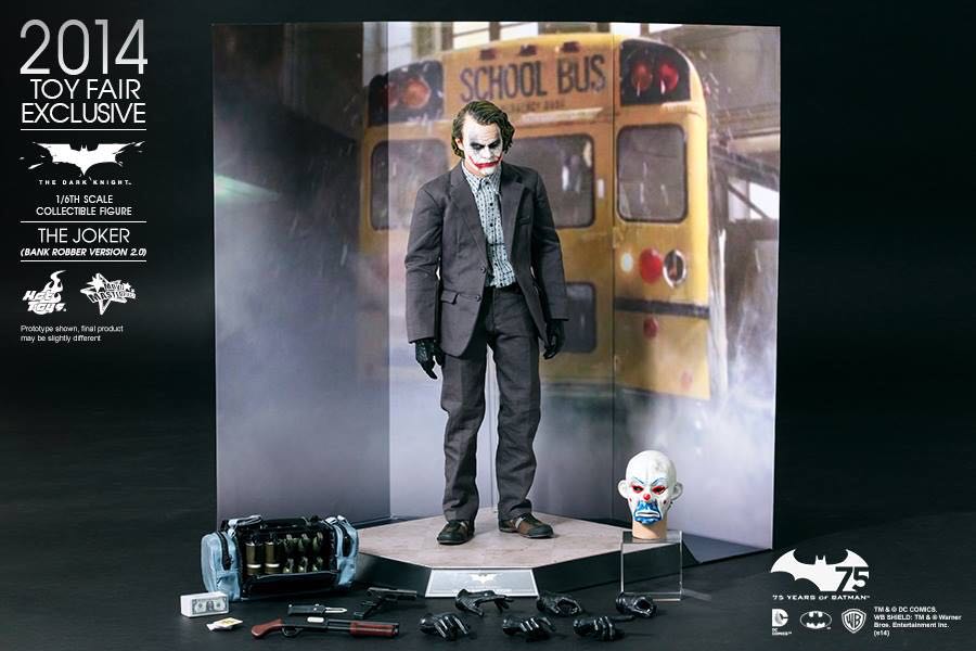 Hot Toys DC The Dark Knight Batman The Joker Bank Robber Ver 2.0  - Hot Toys (Movie Masterpiece Series) action figure collectible [Barcode 4897011175980] - Main Image 2