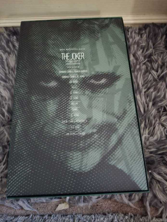 Hot Toys DC The Dark Knight Batman The Joker Bank Robber Ver 2.0  - Hot Toys (Movie Masterpiece Series) action figure collectible [Barcode 4897011175980] - Main Image 3