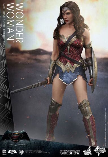 Wonder Woman - Hot Toys (Batman vs. Superman: Dawn of Justice) action figure collectible [Barcode 4897011180182] - Main Image 2