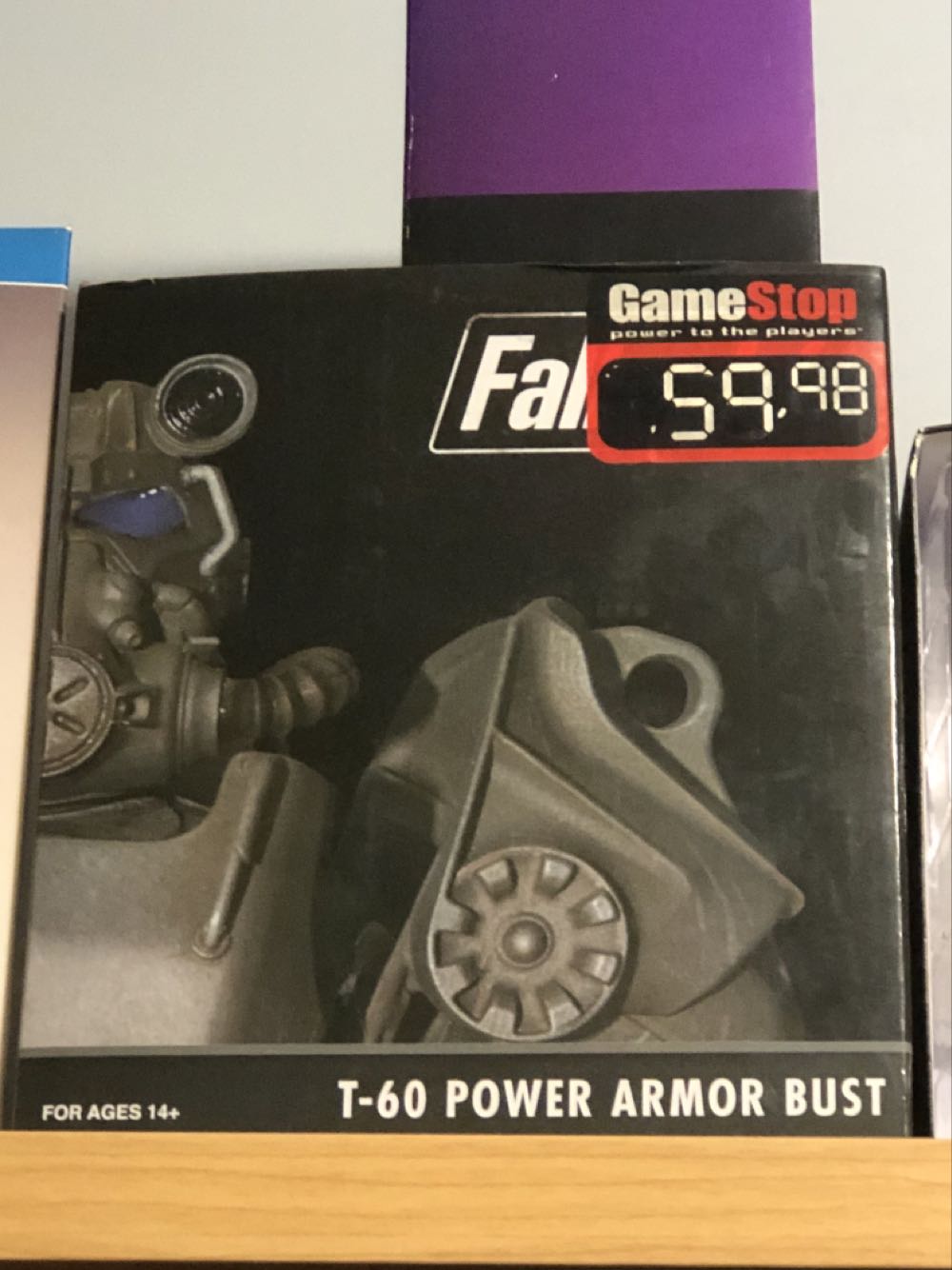 Fallout 4 T-60 Power Armor Bust - Think Geek (Fallout) action figure collectible [Barcode 4897056200500] - Main Image 3