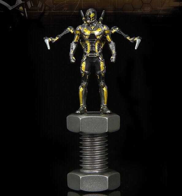 Bandai Tamashii Nations S.H. Figuarts Hawkeye (Cold Gear ver.)