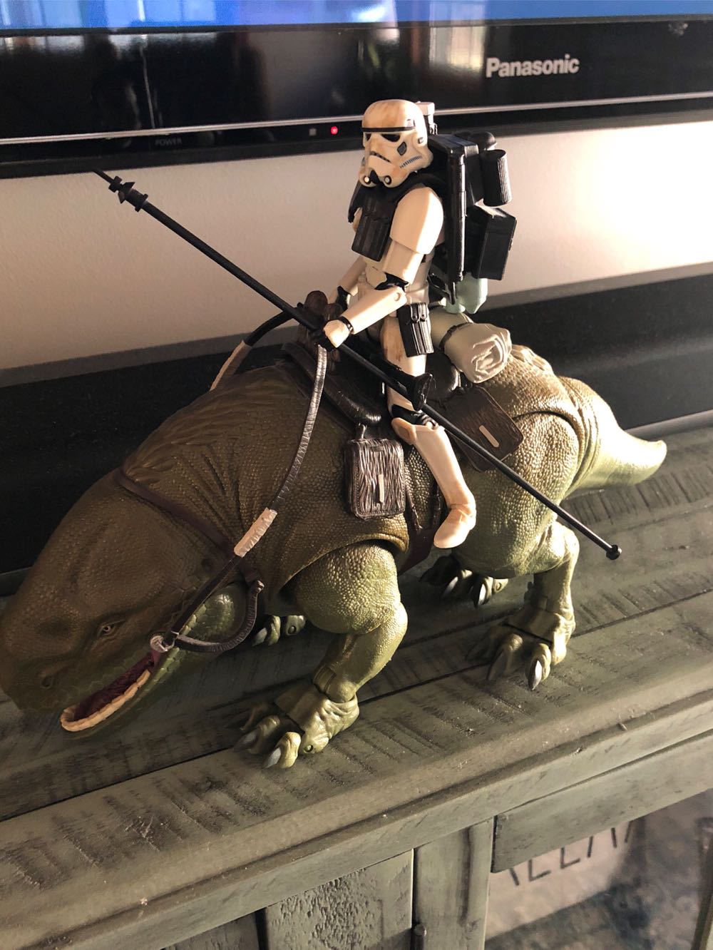 Vintage - Dewback & Sandtrooper - Lucasfilm (Star Wars Power Of Force) action figure collectible [Barcode 4904398141184] - Main Image 2