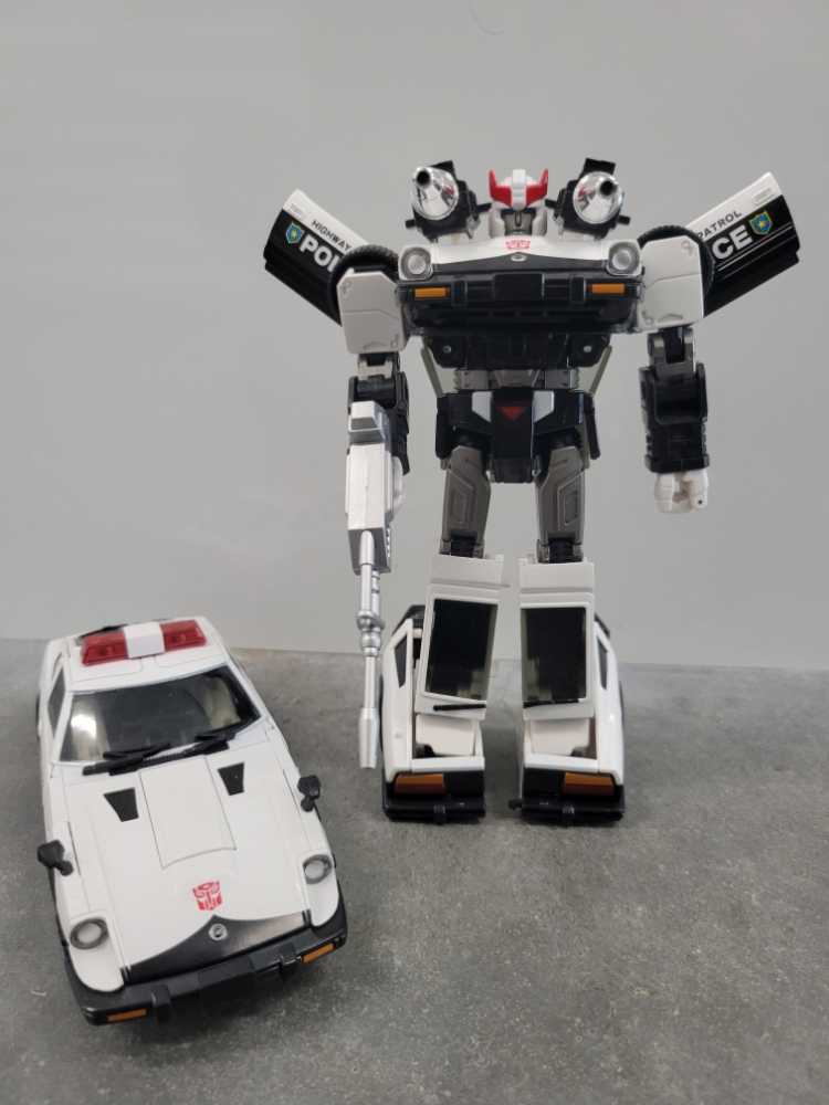 Transformers-Prowl - Takara (Transformers-Masterpieces Takara Tommy) action figure collectible [Barcode 4904810479239] - Main Image 3