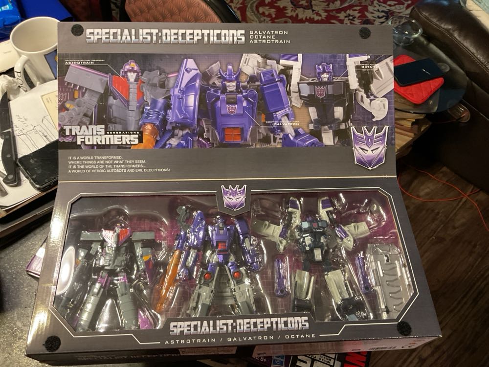 Transformers Generations Galvatron, Octane, Astrotrain Specialist Decepticon - Hasbro (Deluxe Class) action figure collectible [Barcode 4904810497561] - Main Image 3