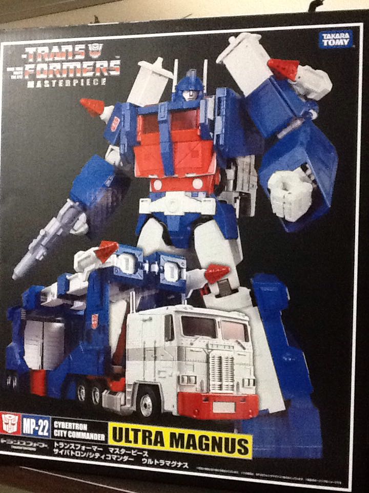 Ultra Magnus MP-22  - Takara Tomy (Transformers Masterpiece) action figure collectible [Barcode 4904810803201] - Main Image 2
