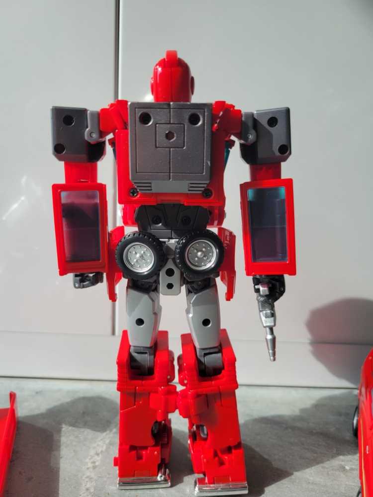 Ironhide MP-27 Vehicle Mode - Takara Tomy (Masterpiece 1984) action figure collectible [Barcode 4904810833949] - Main Image 4