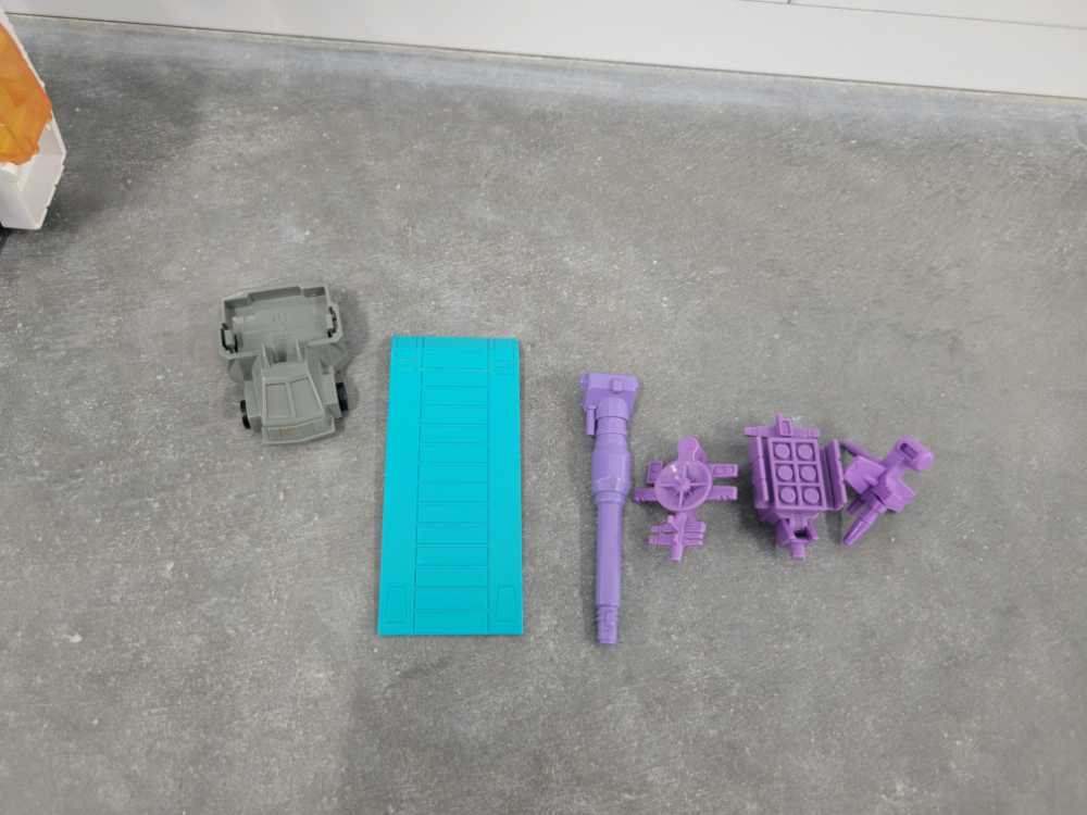 Overlord 1st With Mega And Giga Godmaster Powermaster Godmaster - Takara (1988) action figure collectible [Barcode 4904880025978] - Main Image 4