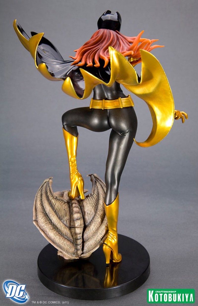 Dc Comics Bishoujo Statue: Batgirl - Kotobukiya (Dc Comics Bishoujo Statue) action figure collectible [Barcode 4934054092154] - Main Image 3