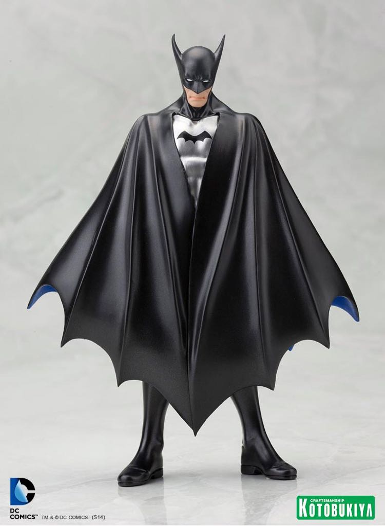 ArtFx+ DC Batman 1/10 - Kotobukiya (Dc Classics) action figure collectible [Barcode 4934054902132] - Main Image 2