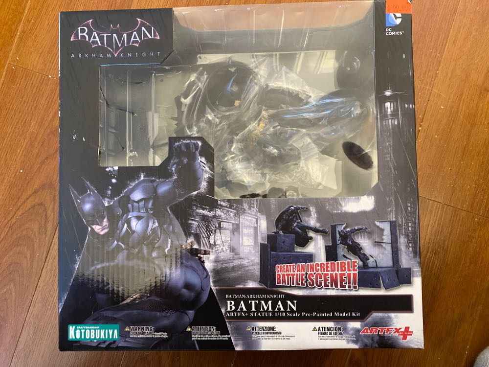 Kotobukiya: Batman - Kotobukiya Artfx+ (Batman Arkham Knight) action figure collectible [Barcode 4934054902330] - Main Image 3
