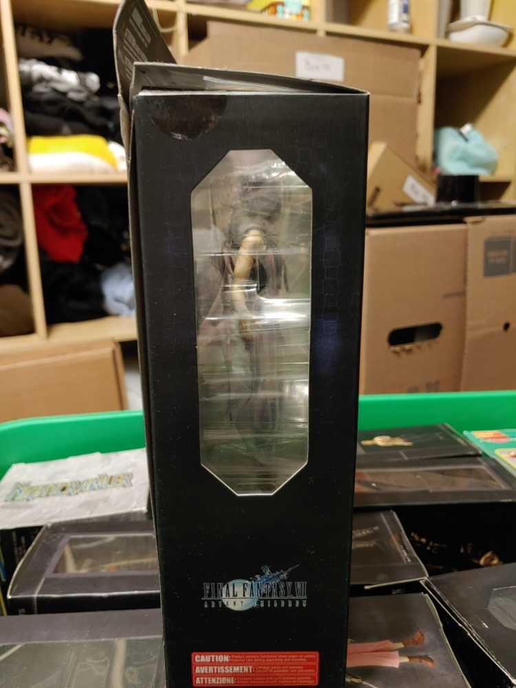 Final Fantasy VII: Yuffie - Square Enix action figure collectible [Barcode 4988601310017] - Main Image 3