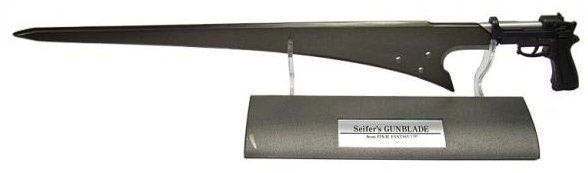 Final Fantasy Master Arms | Seifer’s Gunblade From Final Fantasy VIII - Square Enix Products action figure collectible [Barcode 4988601404914] - Main Image 2