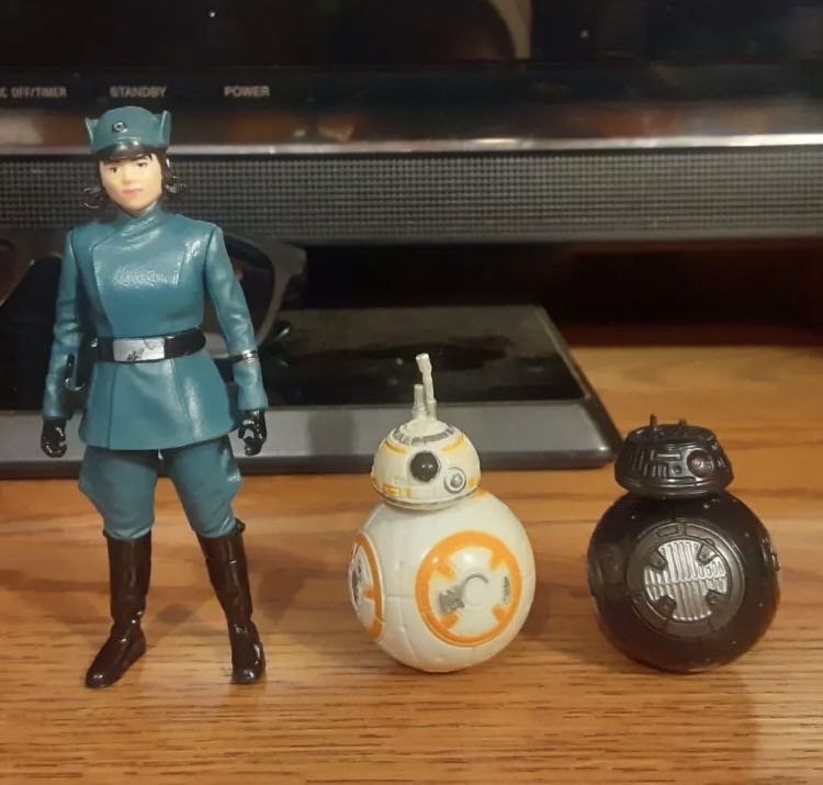 Rose (First Order Disguise), BB-8 and BB-9E - Hasbro (Star Wars - Force Link 2.0) action figure collectible [Barcode 5010993448470] - Main Image 3